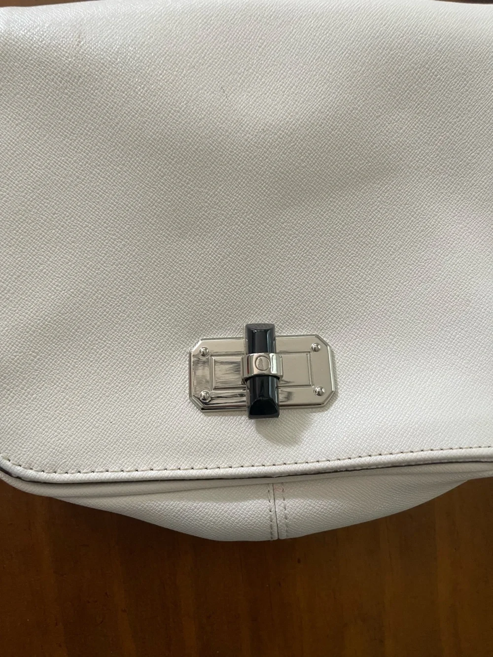 Women's White Crossbody Shoulder Bag - Sleek Minimal Design